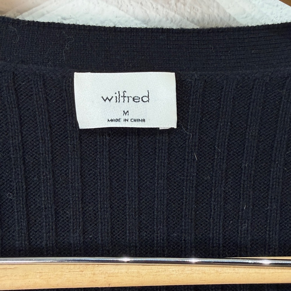 Aritzia Wilfred Manila Cardigan Size Medium Black Ribbed Soft Button Front - Picture 3 of 5
